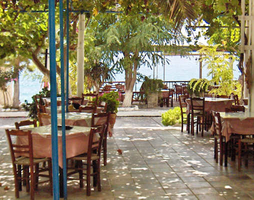 The Gigilos Hotel with cafe looking out to the water