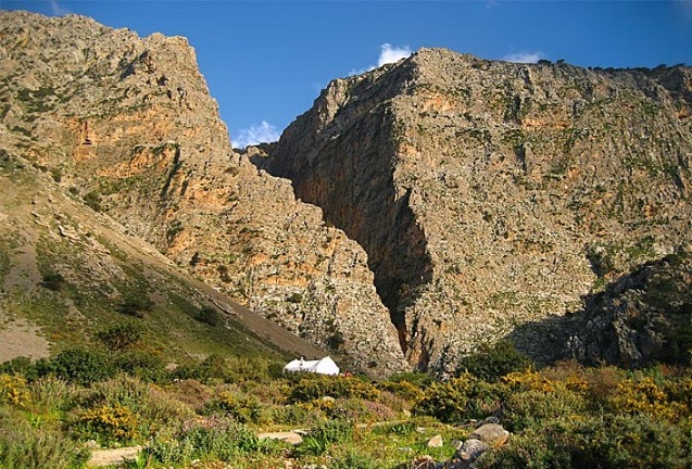 Ha Gorge is a deep impassable ravine suited only to rockclimbing