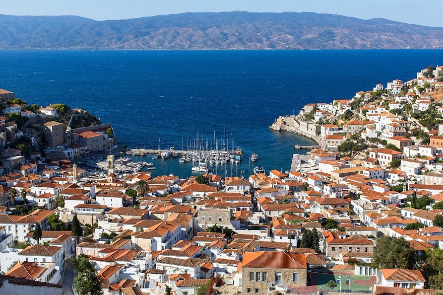 Arriving by ferry - terracotta rooftops and grey stone mansions (Image by Shane Gorski)