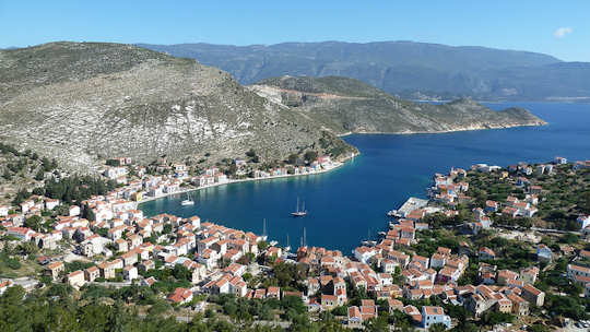 Kastellorizo Harbour (image by Kostas Limitsios)