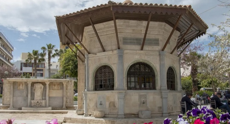 The Venetian ruin and old Turkish coffee house in Kournaros Square, Heraklion