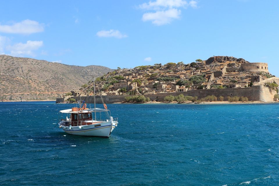 Spinalonga Island and Boat