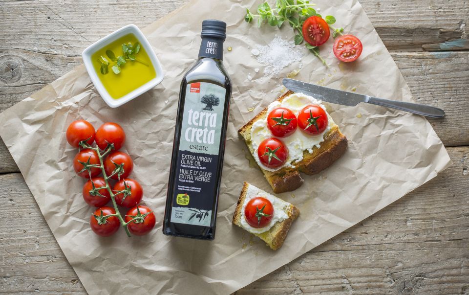 Terra Creta - Extra Virgin Fruity green olive oil Oils - The opinion of  1001 Dégustations