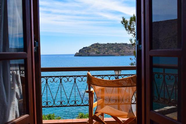 The Island Seaview Apartment, Plaka in eastern Crete