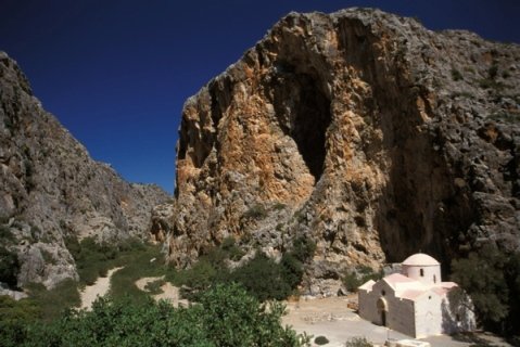 Agiofarago cave and church (image by Mark Latter)