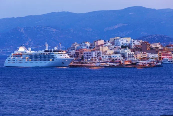 Agios Nikolaos Harbour