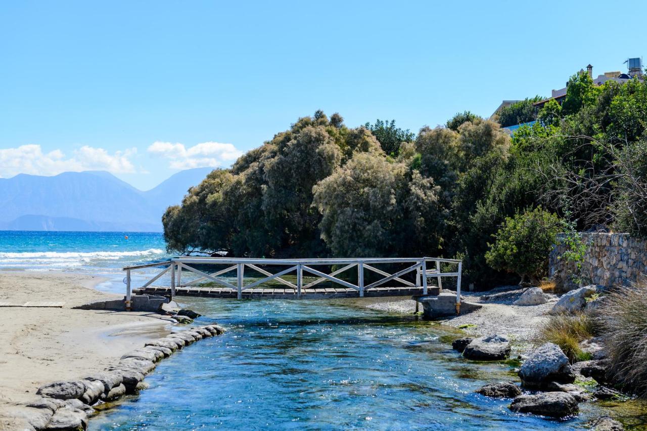 Agios Nikolaos Beach Villas