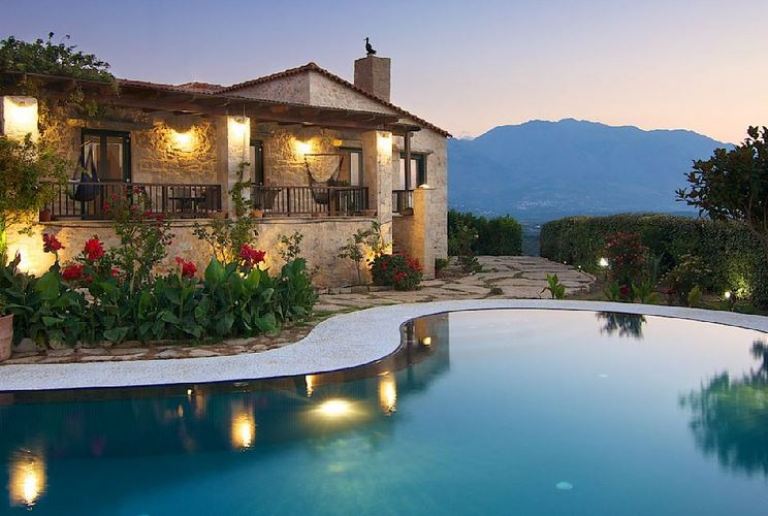 Alexis Villa near Filaki in Crete - showing the pool and exterior of the tradtional stonework