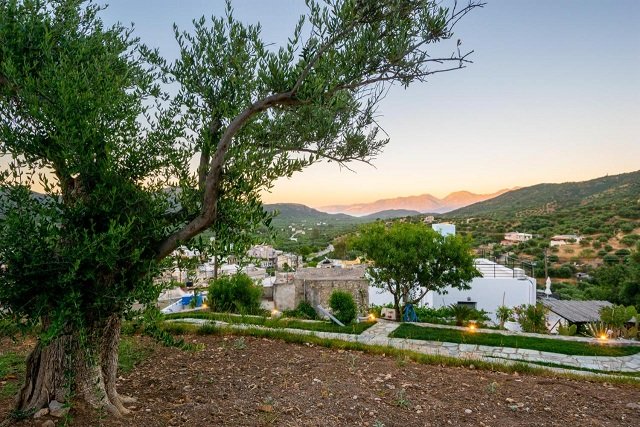 Alonaki House with View Kritsa Crete