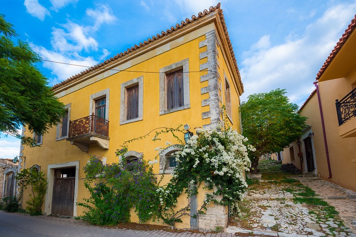 Colourful village home in Archanes, Crete