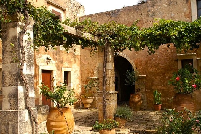 Arkadi Monastery flowers