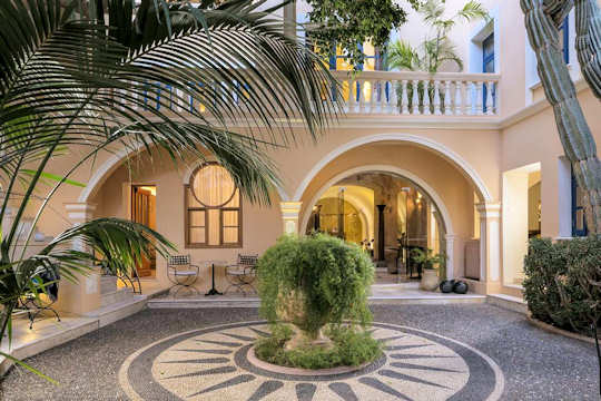 Casa Delfino in the old town of Chania