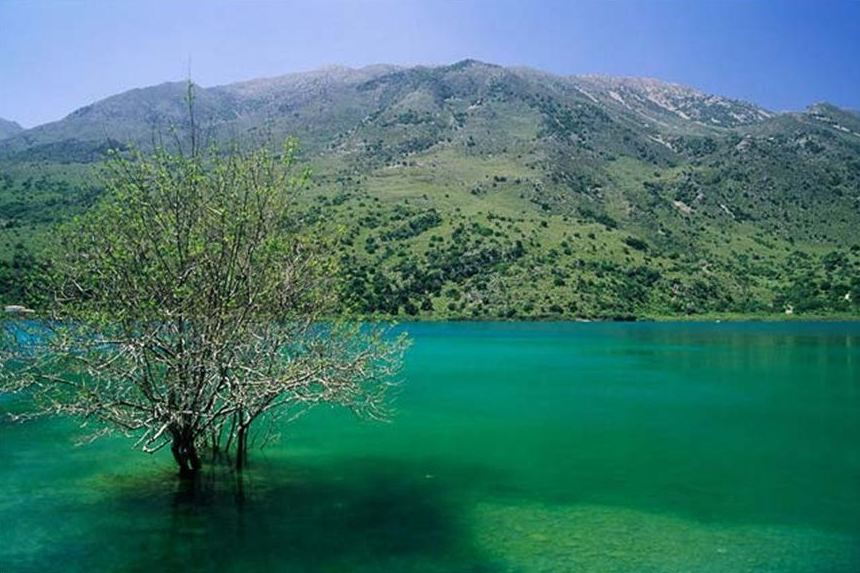 Lake Kournas - a tranquil inland lake