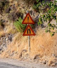 Country Road with Narrow Road Sign (image by J Vandel)