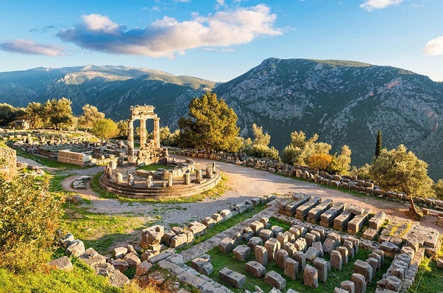 Delphi Ancient Ruins