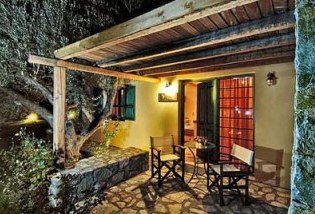 Eleonas Traditional Resort - cabin exterior