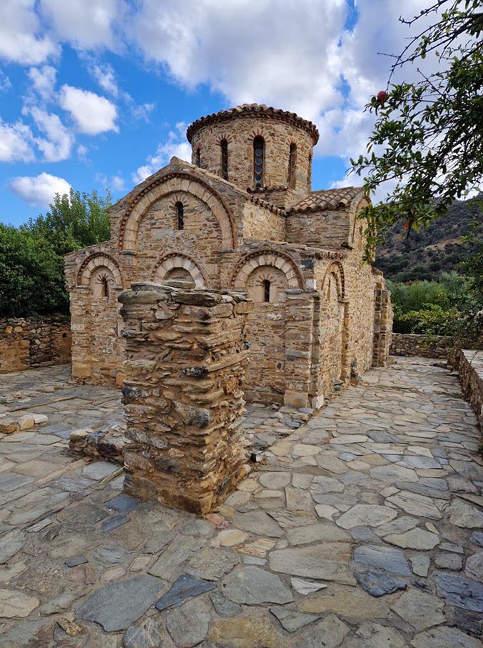 Byzantine church of Agia Panagia (image by Elisa Triolo)