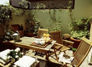 Kefalari Suites - Kifissia - courtyard