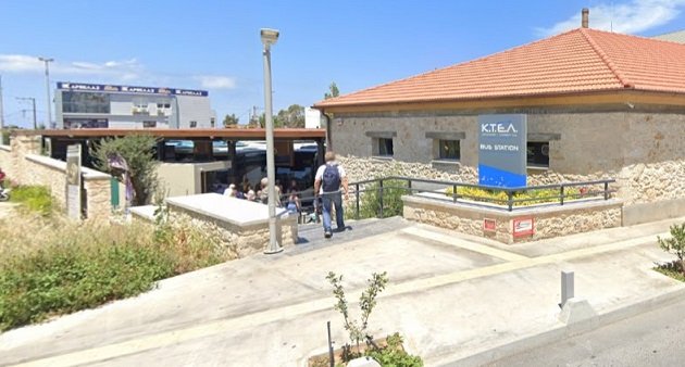 Regional buses at Bus Station A in Heraklion - by the Port