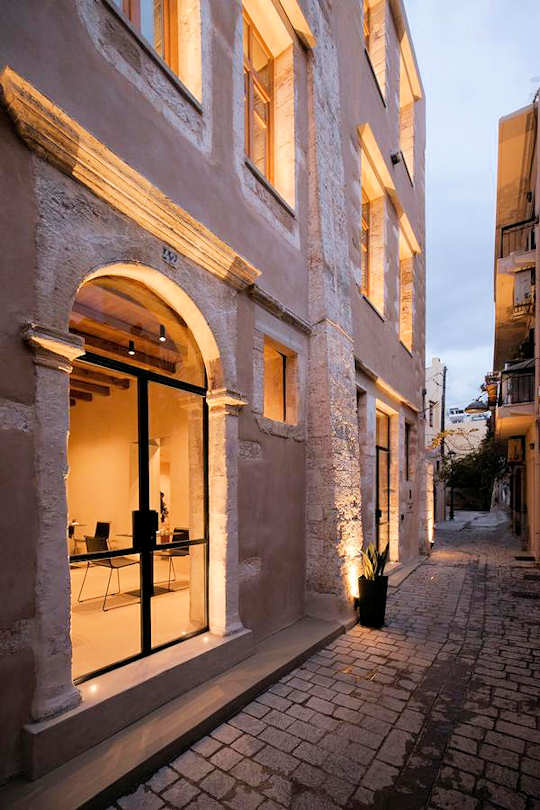 Monastery Estate Venetian Harbour - a delightful restoration of an old mansion in the heart of Old Town