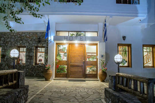 Neos Omalos Hotel entrance