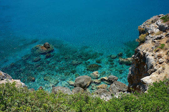 Clear waters at the Preveli lookout (image by Franco Vannini)