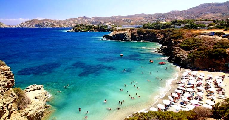 Psaromoura Beach
