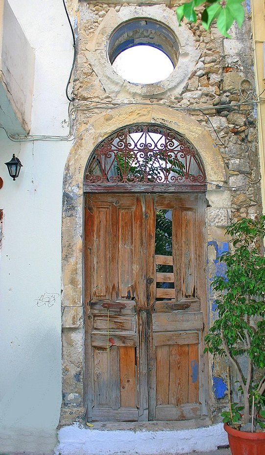 Rethymnon old door