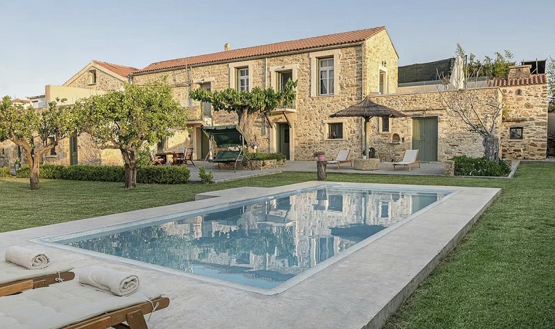 The Ochre Sun Villa in Crete