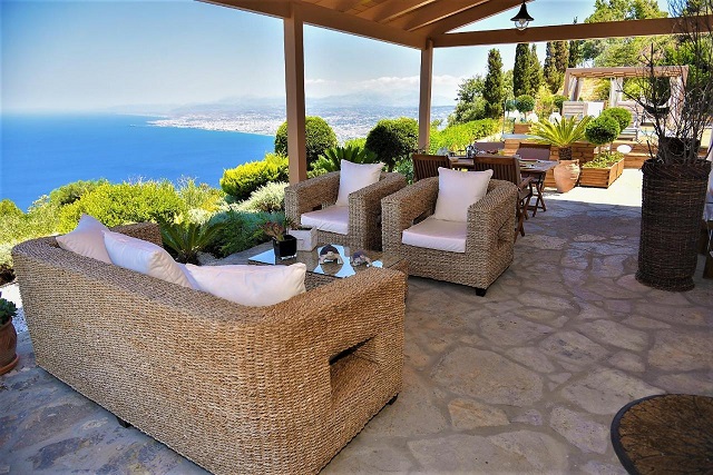 Villa Rodea near Heraklion town, Crete