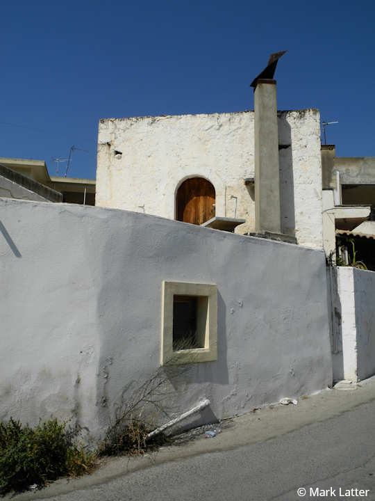 Vori village house in Crete (image by Mark Latter)